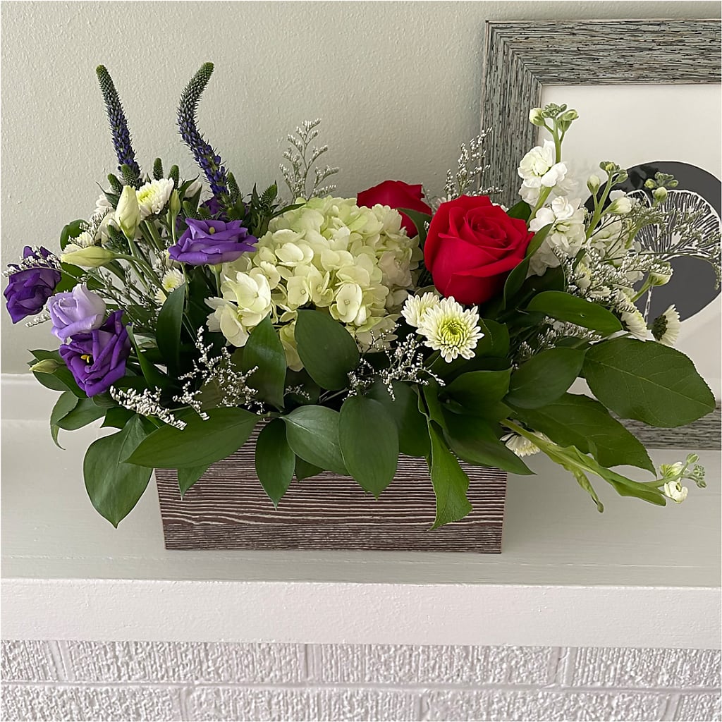 Sweet Magnolia Bouquet – MELODY'S FLOWERS, Burlington WA