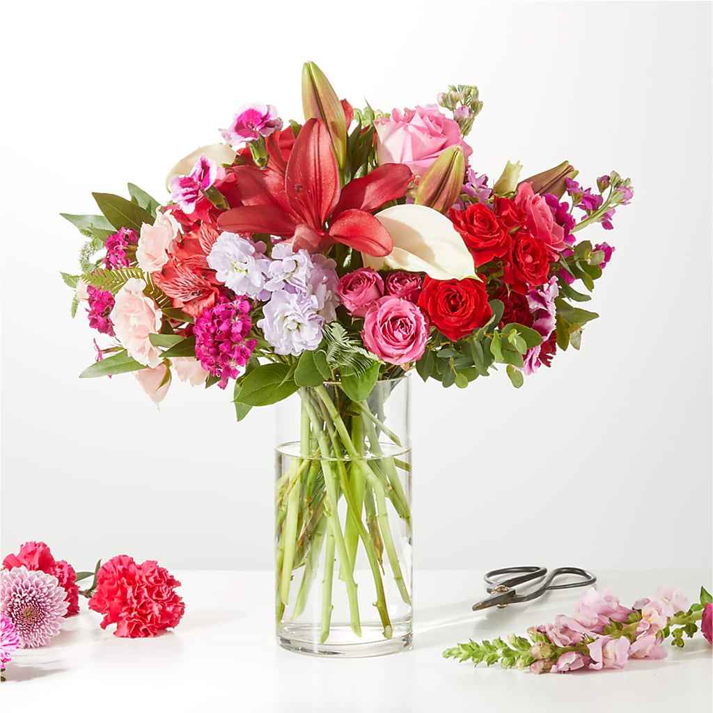 Swooning Over You - A Luxury Florist Original – MELODY'S FLOWERS, Burlington WA