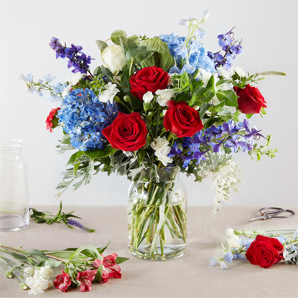 Star Spangled - A Florist Original – MELODY'S FLOWERS, Burlington WA