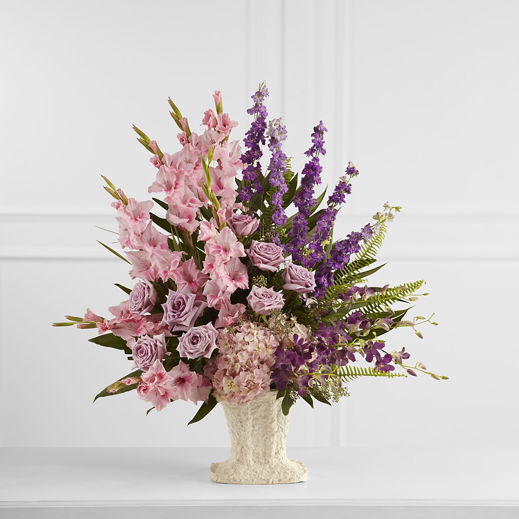 Flowing Garden Arrangement – MELODY'S FLOWERS, Burlington WA