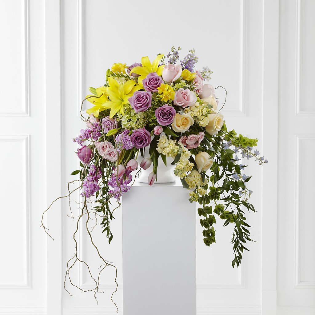 Display of Affection Arrangement – MELODY'S FLOWERS, Burlington WA