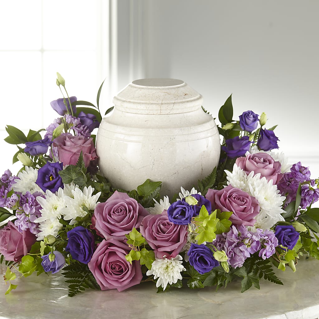 Blooming Sympathy Cremation Adornment – MELODY'S FLOWERS, Burlington WA