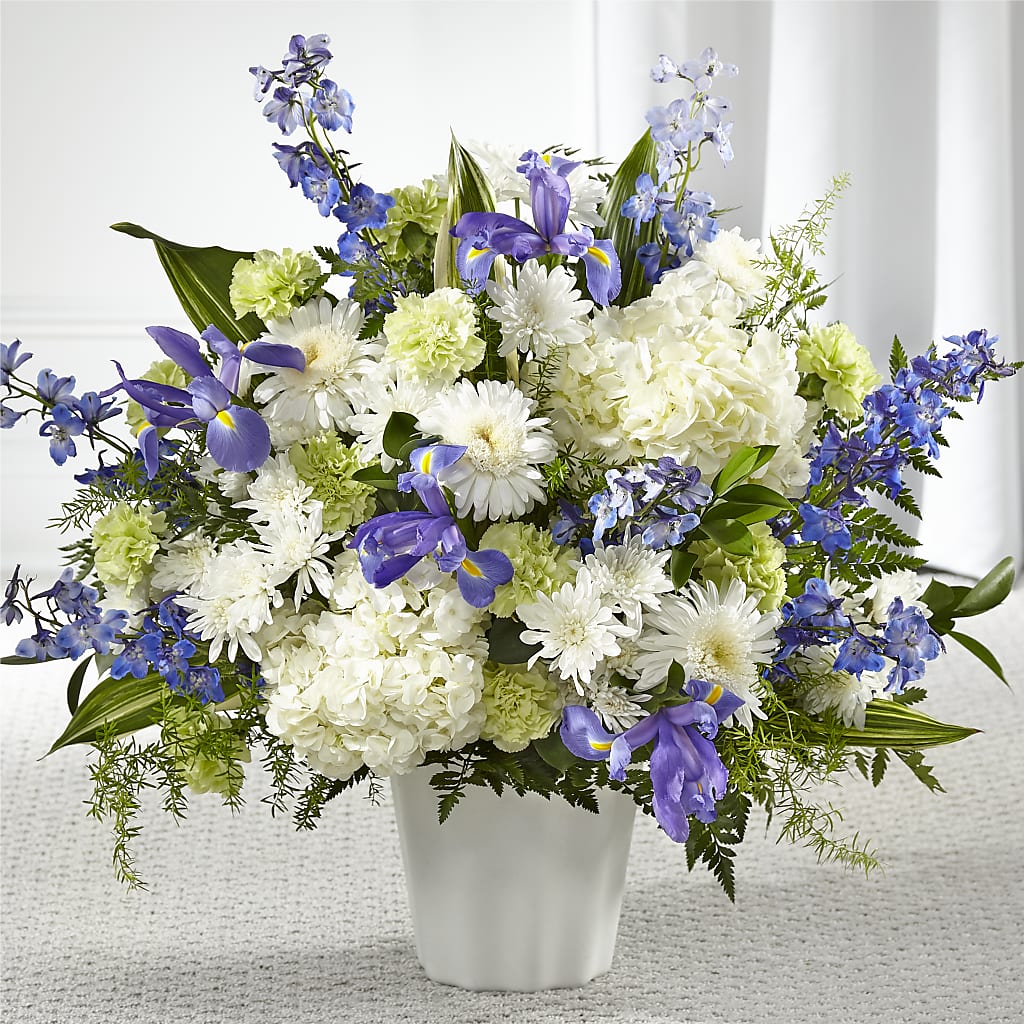Soft Serenity Floor Basket – MELODY'S FLOWERS, Burlington WA