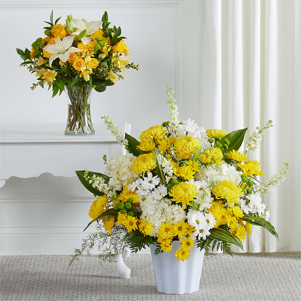 Warm Remembrance Bundles – MELODY'S FLOWERS, Burlington WA