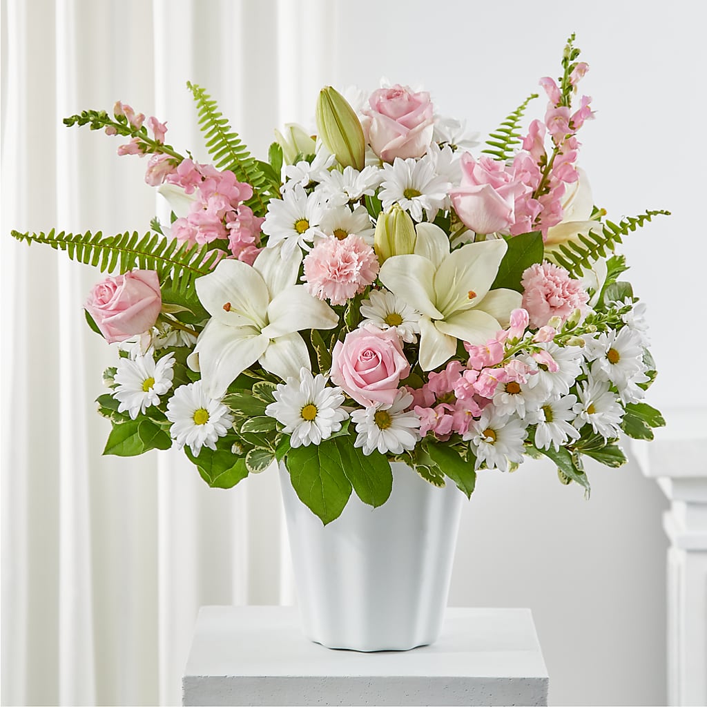 Soft Touch Tabletop Basket – MELODY'S FLOWERS, Burlington WA