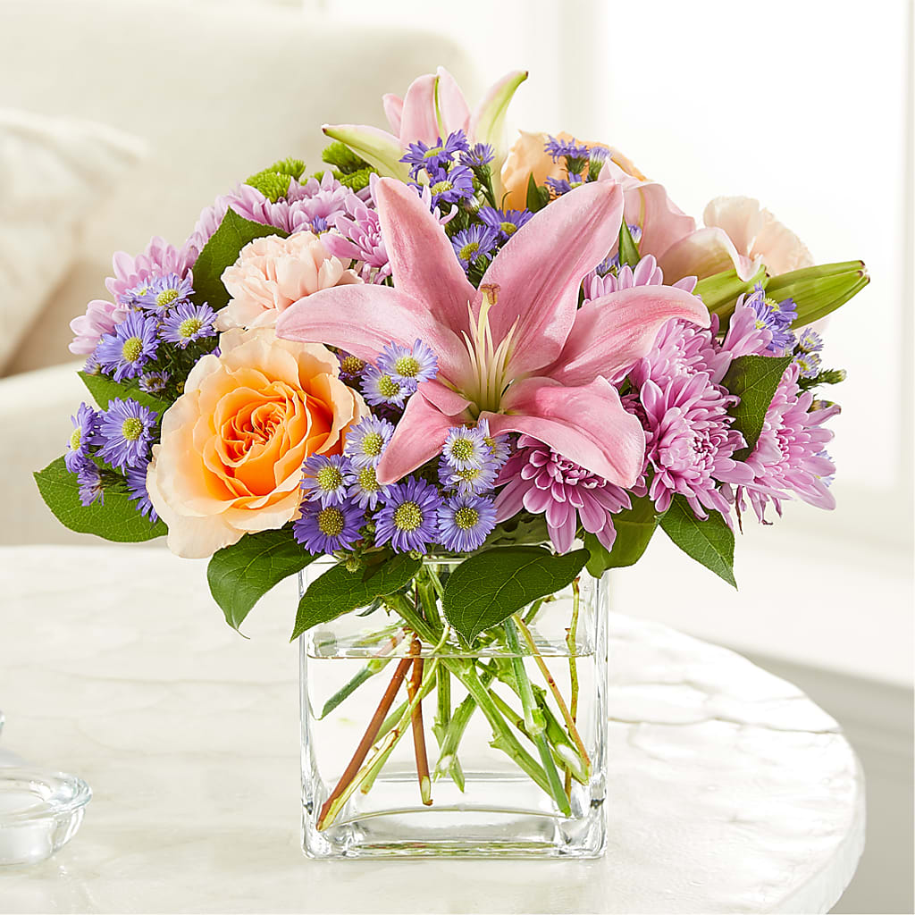 Delicate Details Bouquet – MELODY'S FLOWERS, Burlington WA
