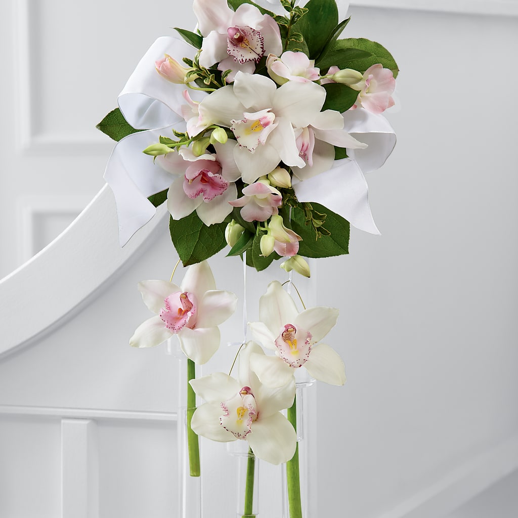 Perfect Entrance Pew Arrangement – MELODY'S FLOWERS, Burlington WA