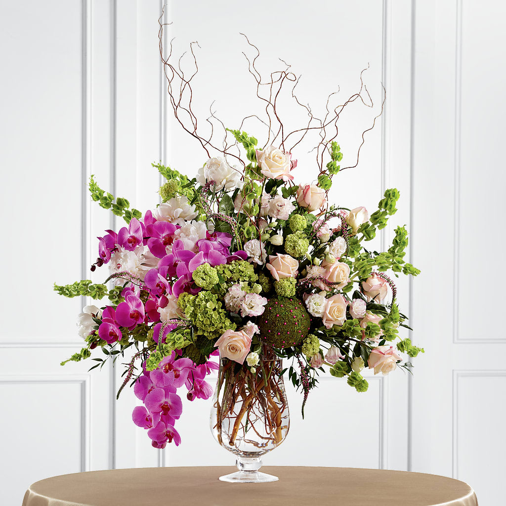 Soft Sophistication Arrangement – MELODY'S FLOWERS, Burlington WA