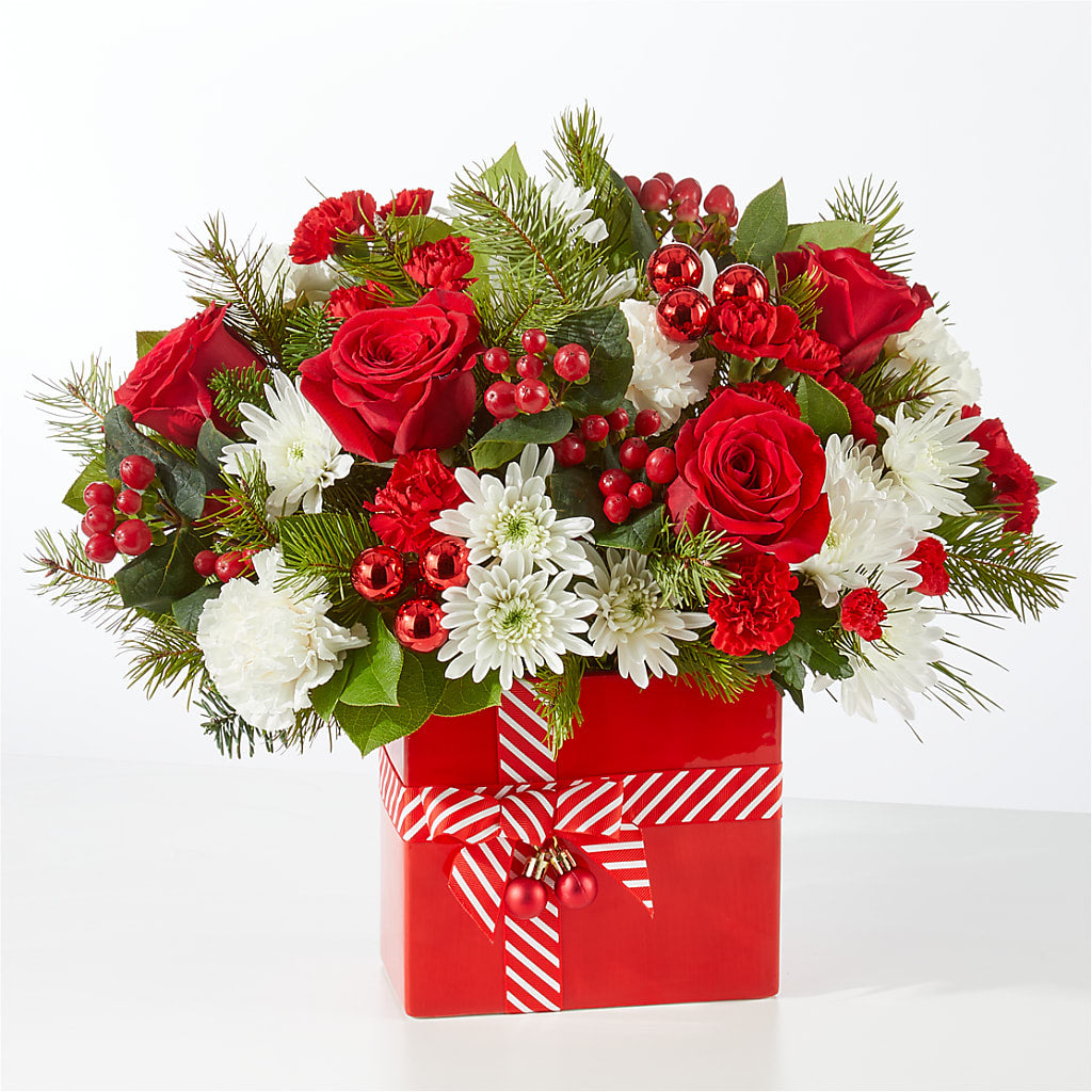 Presents Under the Tree Bouquet – MELODY'S FLOWERS, Burlington WA