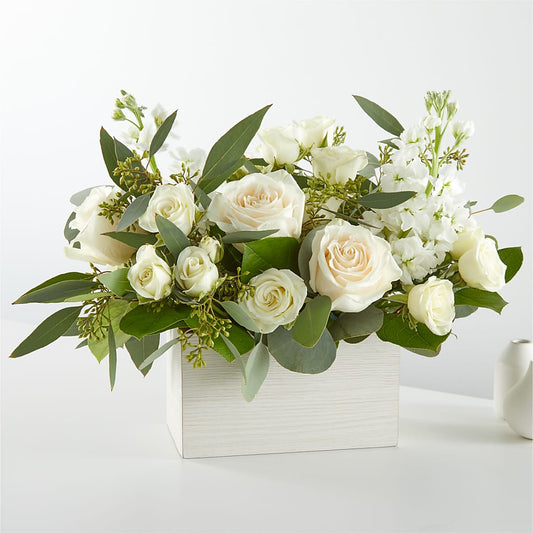 Fresh Linen Box Bouquet – MELODY'S FLOWERS, Burlington WA