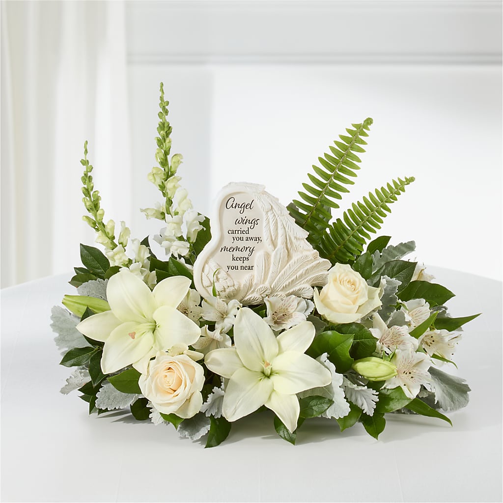 Holding You Close Arrangement – MELODY'S FLOWERS, Burlington WA