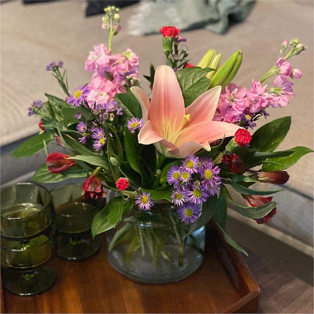 Romantique Bouquet – MELODY'S FLOWERS, Burlington WA