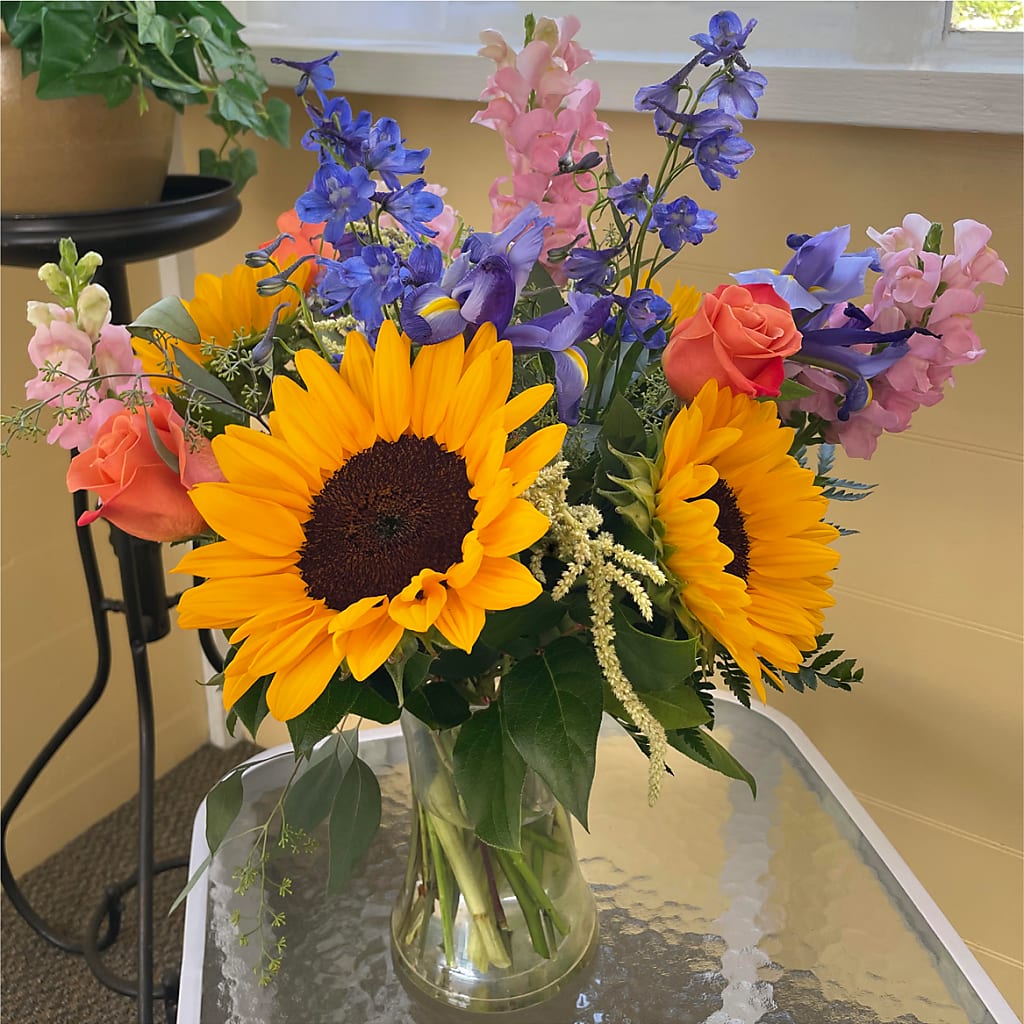 Rays of Life Bouquet – MELODY'S FLOWERS, Burlington WA