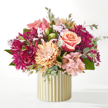 Berry Cobbler Bouquet with Ivory Vase – MELODY'S FLOWERS, Burlington WA