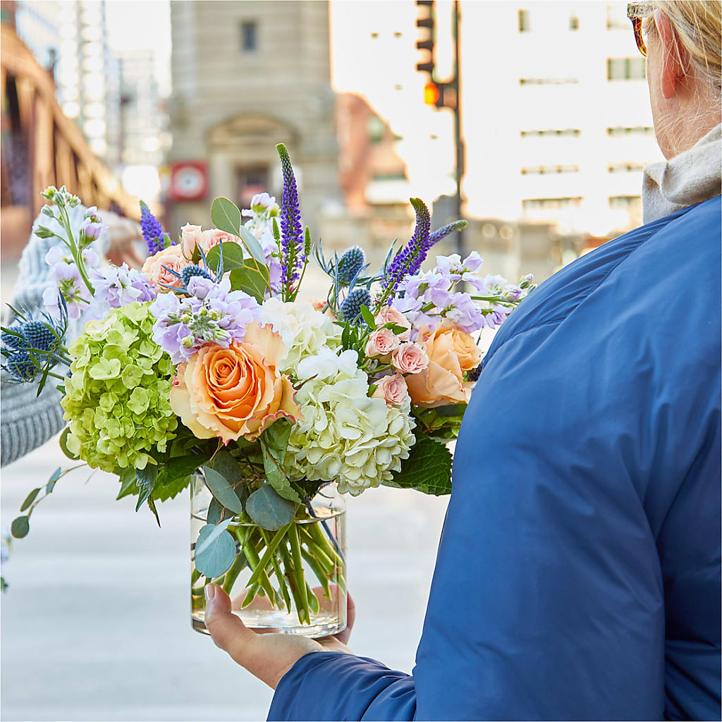 Porch Swing Bouquet – MELODY'S FLOWERS, Burlington WA