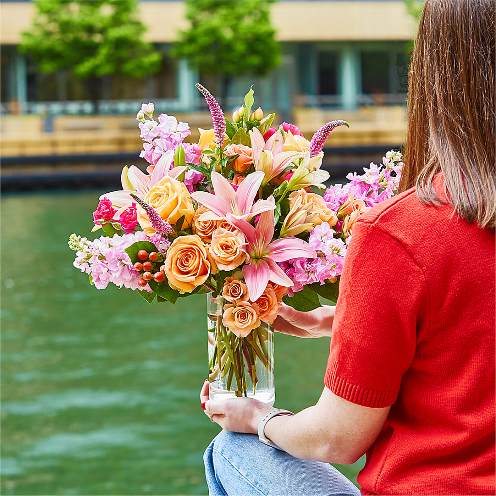 Bisous Bouquet – MELODY'S FLOWERS, Burlington WA