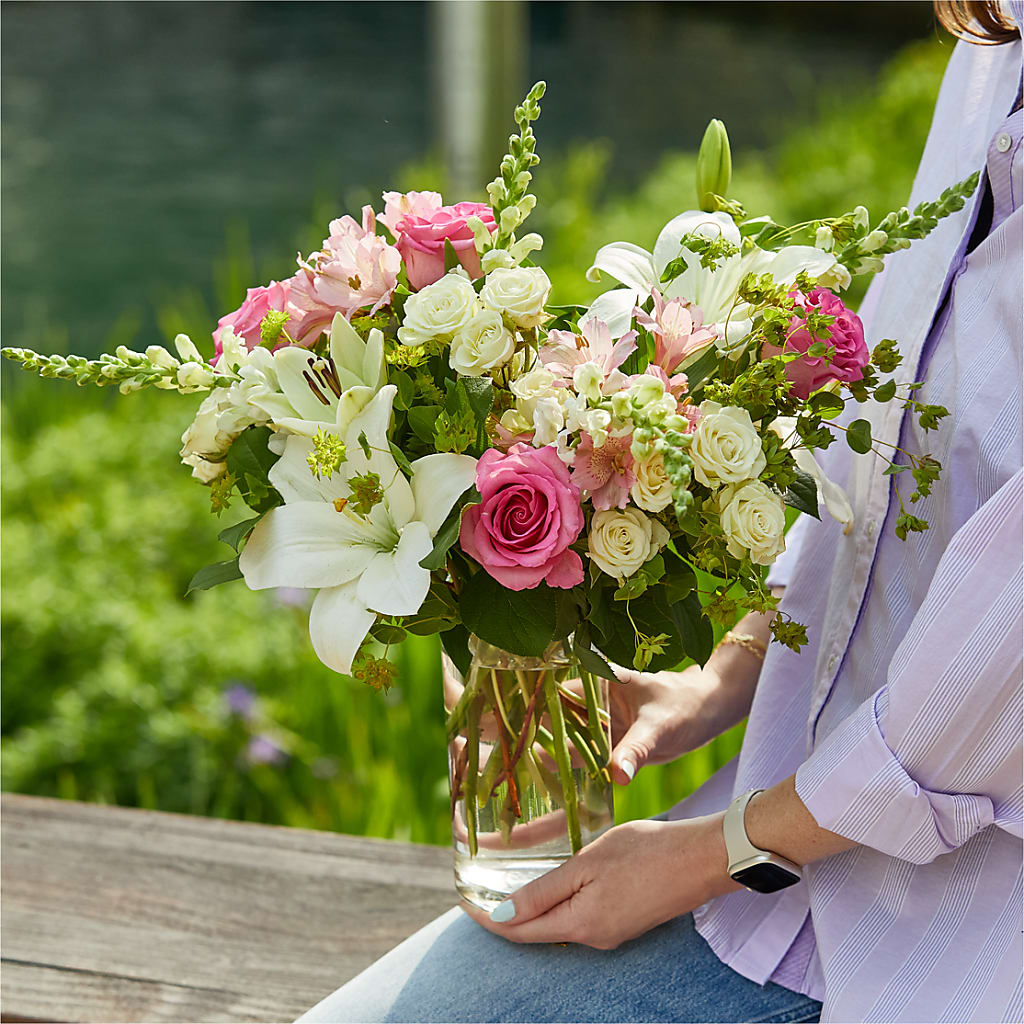 Fondly Bouquet – MELODY'S FLOWERS, Burlington WA