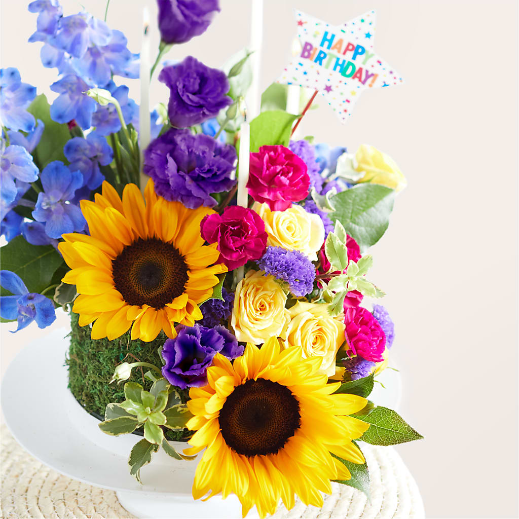 Star of the Day Floral Cake – MELODY'S FLOWERS, Burlington WA