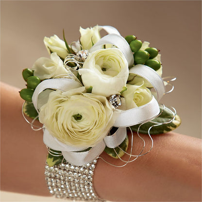 White Wedding Corsage – MELODY'S FLOWERS, Burlington WA